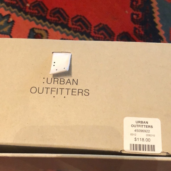 Carla Slouch boot size 8 urban outfitters - Picture 5 of 5